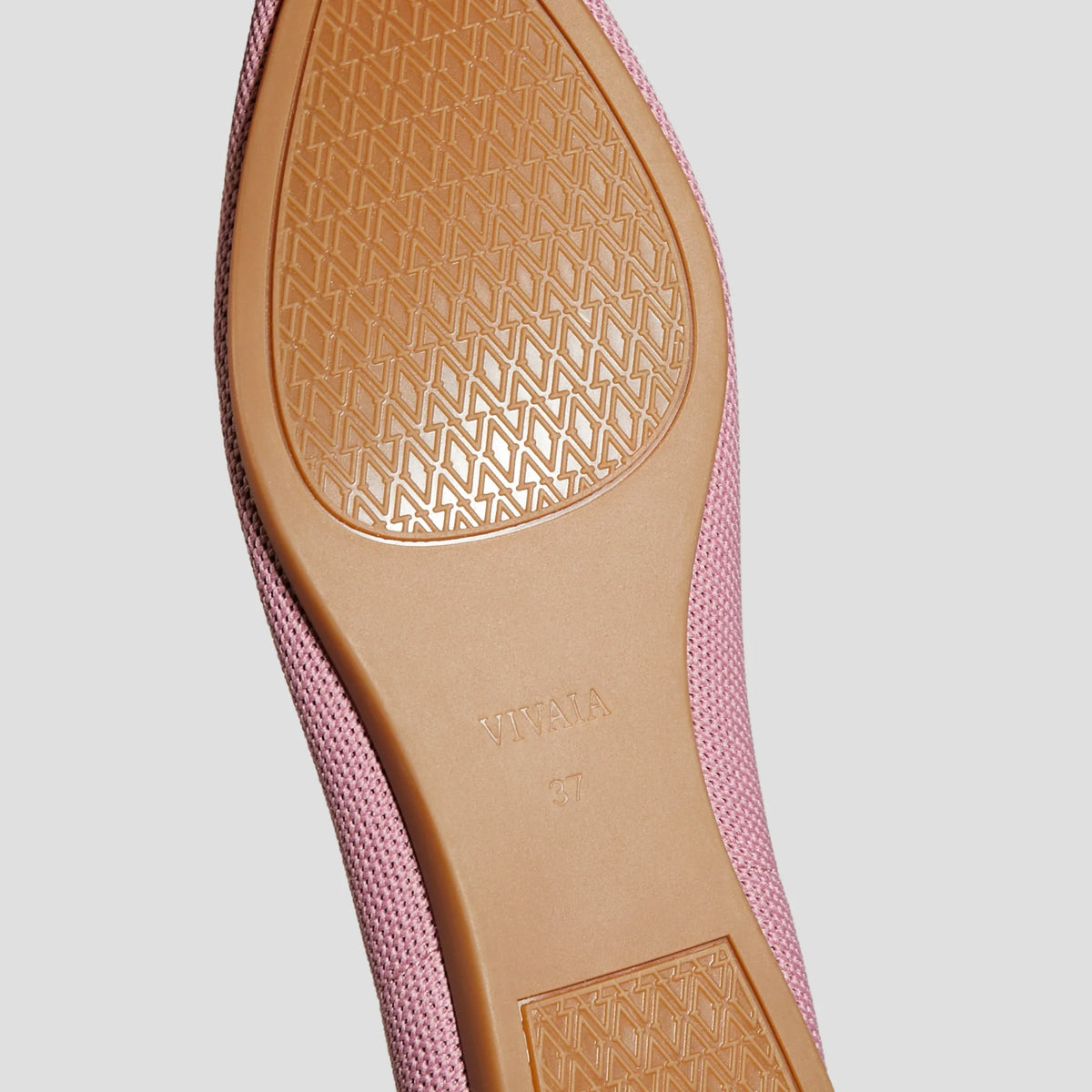 [Aria 5°] ポインテッドトゥ フラットシューズ