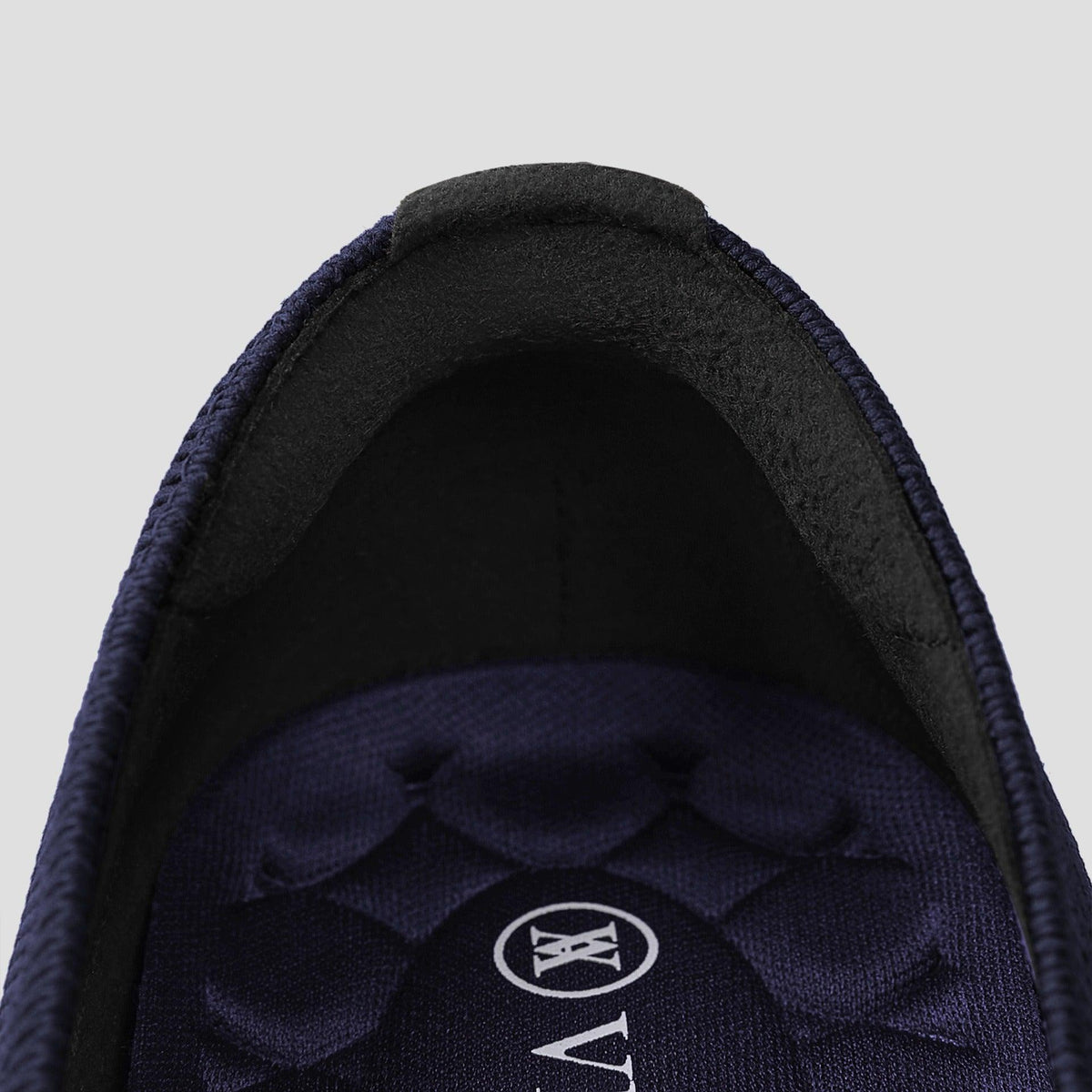 [Tamia Wedge Pro] アーモンドトゥ ウェッジヒール パンプス