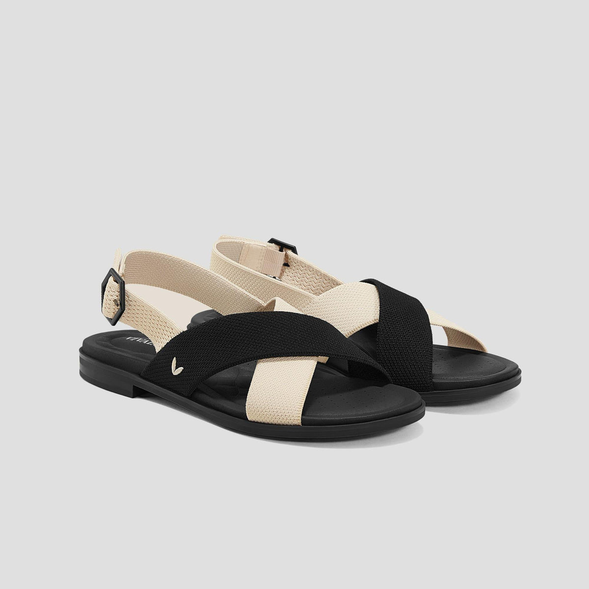 [Pamela] AdaptAll™ アーチプロ メッシュ サンダル